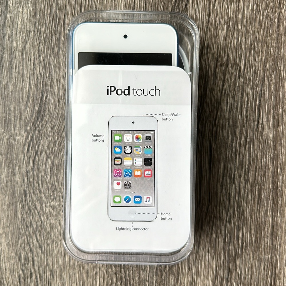 Apple iPod Touch (6th Gen) 32G (released 2015) plus Lifeproof case. New w/o Tag.